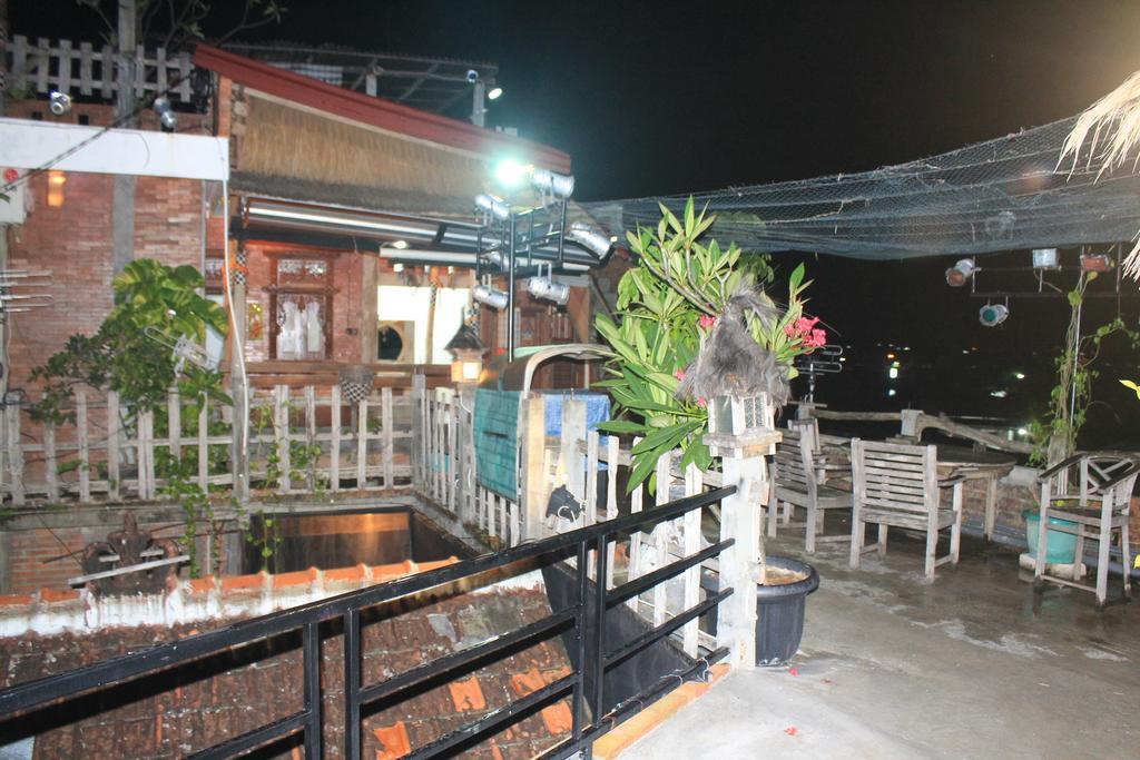 Homestay Kota Baru Jepara Ngoại thất bức ảnh